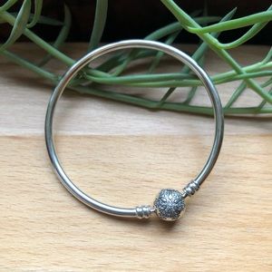 Pandora Limited Edition Snowflake Bangle Bracelet
